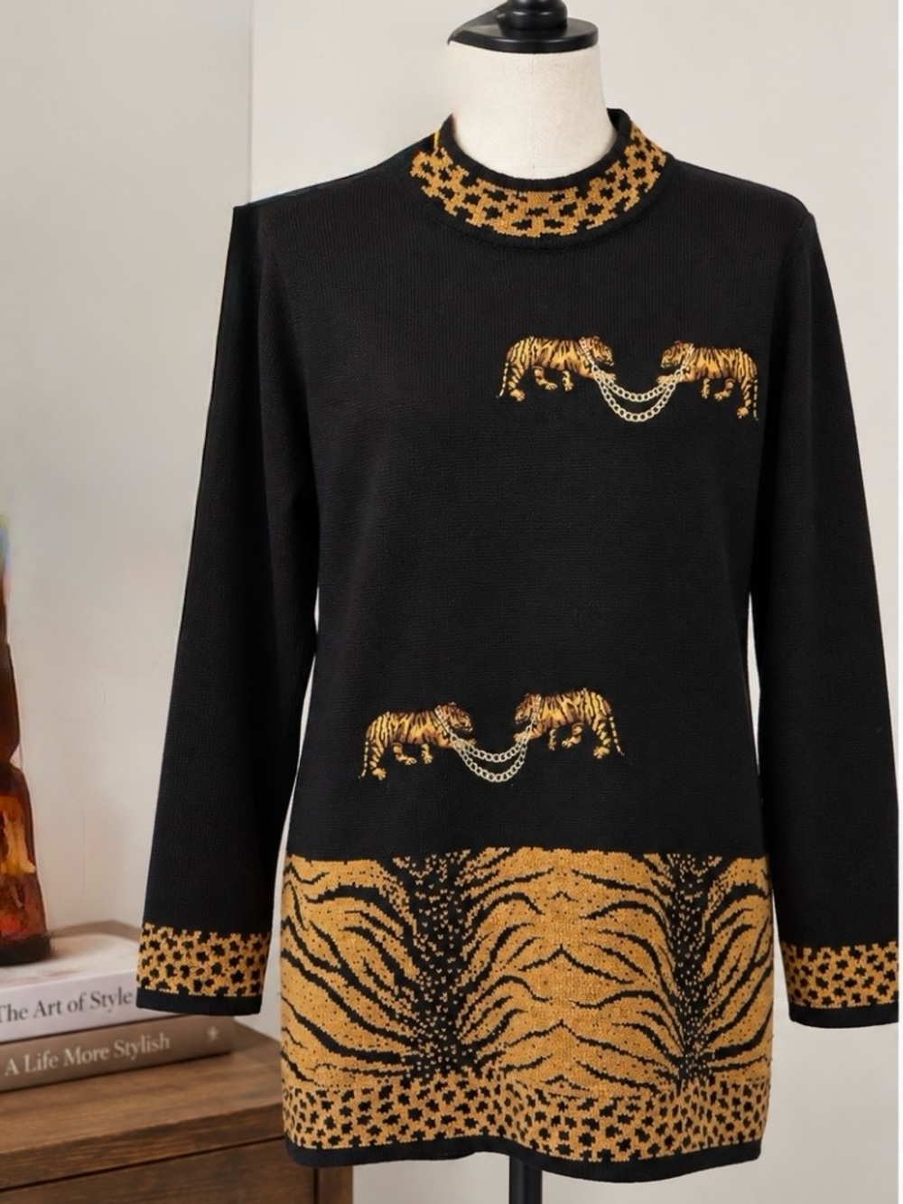 Vintage Dolce Bella Wool Blend Embroidered Tiger Sweater Tunic Animal Print